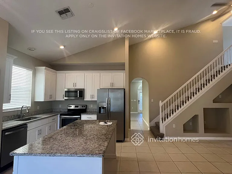 419 Home Grove Dr — Photo 4