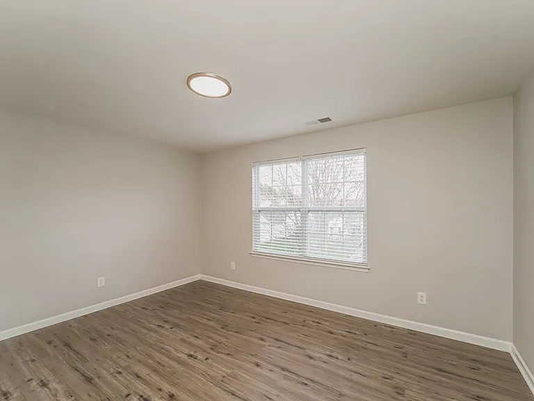 701 Hicklin Dr — Photo 17