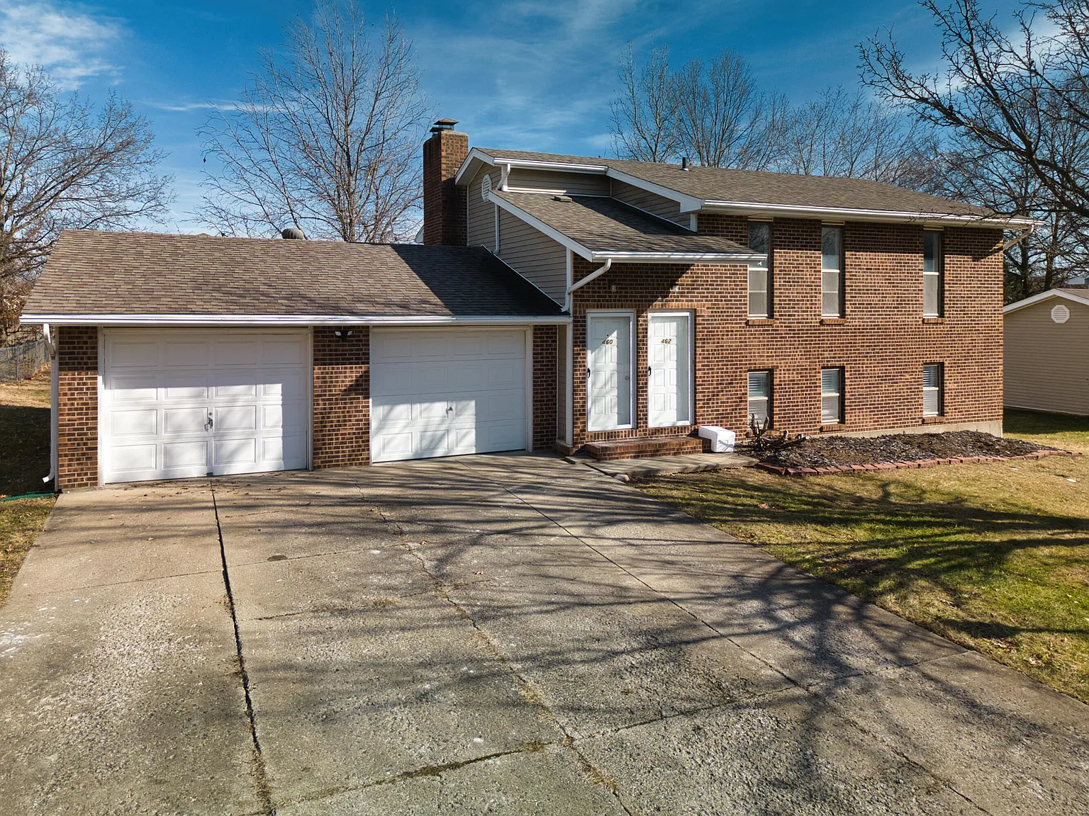 2 bed, 1.0 bath, $1,300 — Photo 1