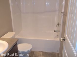 940 Hilyard St APT 2, Eugene, OR 97401