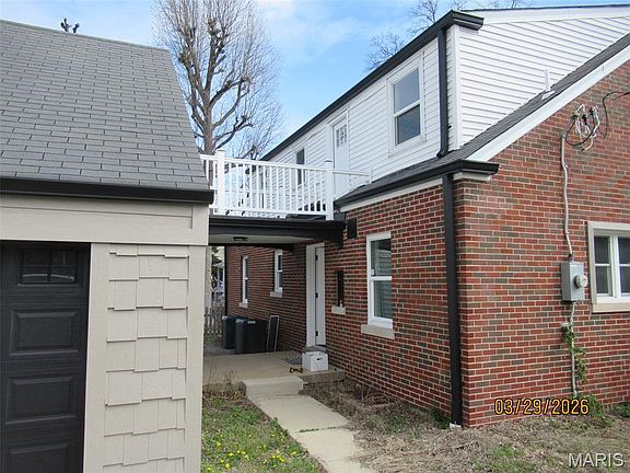 4th image of 803 N Kirkwood Rd