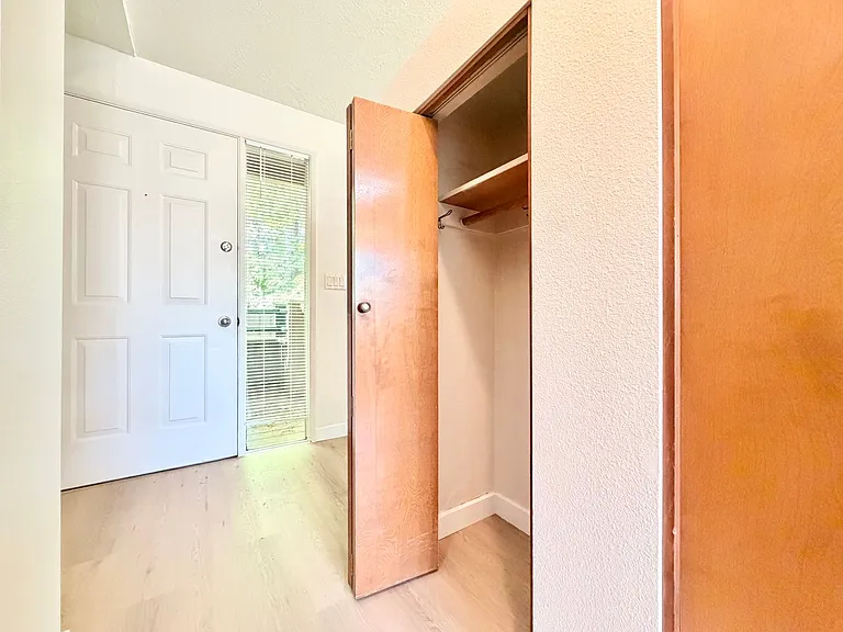 7060 SW Montauk Cir — Photo 5