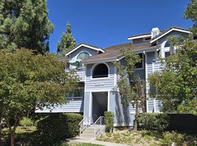 26914 Rainbow Glen Dr