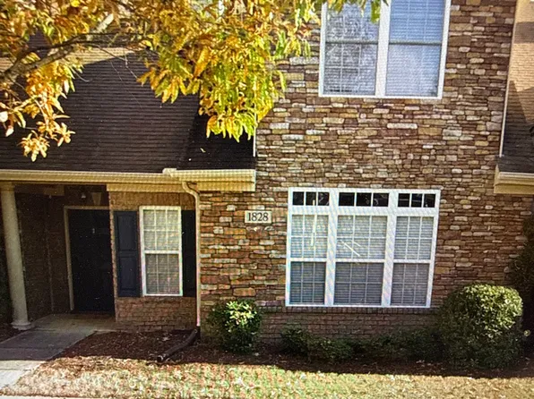 1828 Rushing Wood Dr NW, Madison, AL 35757