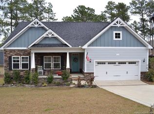 32 Piney Pond Rd, Spring Lake, NC 28390