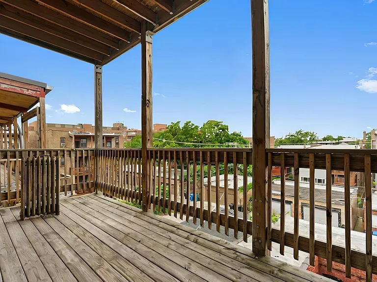 5126 S Greenwood Ave #1 — Photo 6