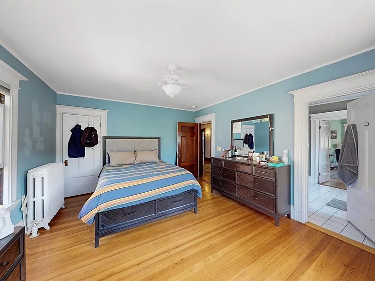 104 Englewood Ave — Photo 15