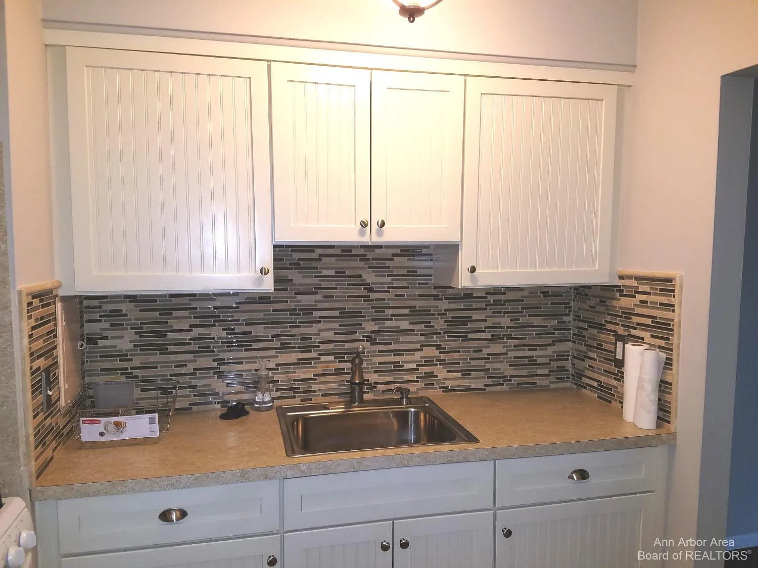 2 bed, 1.0 bath, 871 sqft, $1,800 — Photo 4
