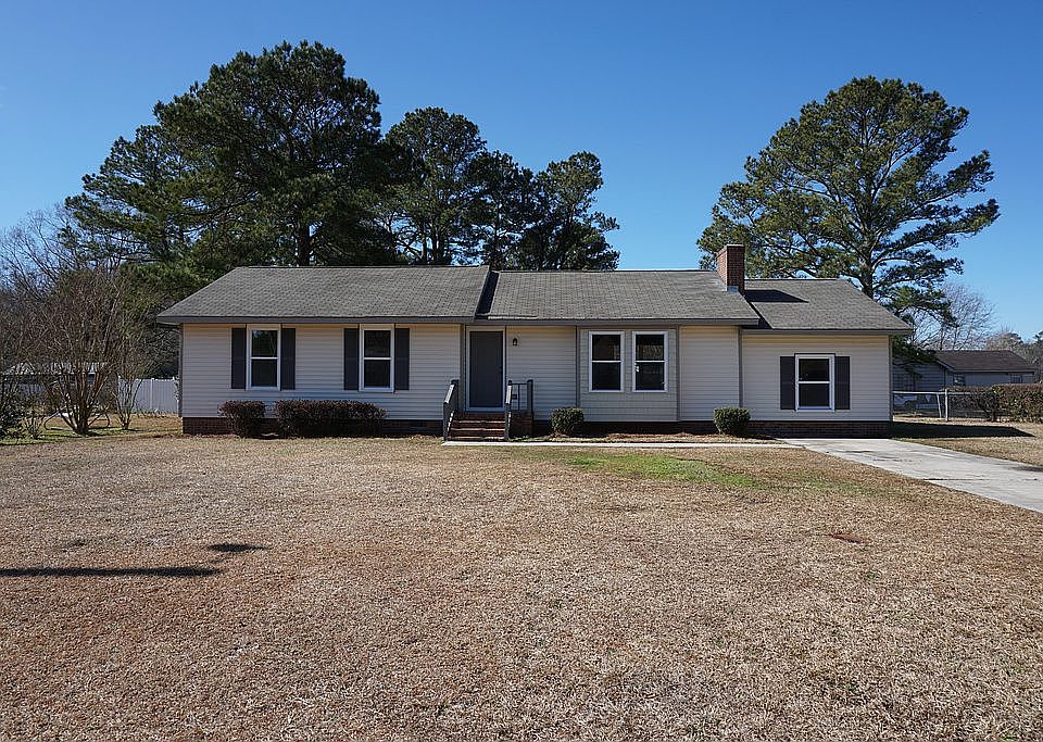 1st image of 109 Fox Run Cir