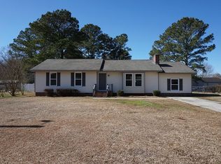 109 Fox Run Cir, Greenville, NC 27858