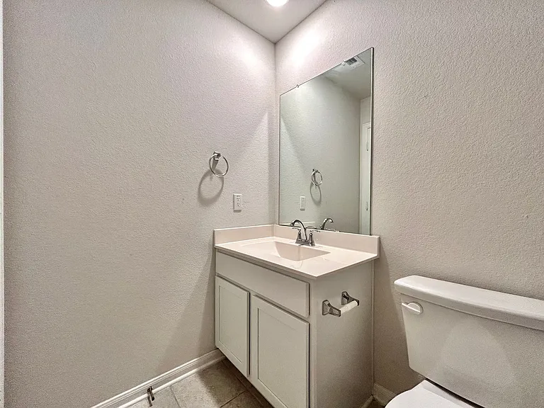 208 Azalea Springs Rd — Photo 36