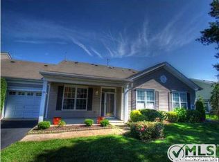 88 Jadelawns Dr, Lakewood, NJ 08701