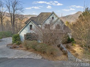 308 Bluebird Rd, Lake Lure, NC 28746