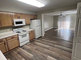 402 Rivers Edge Rd, Asheville, NC 28805