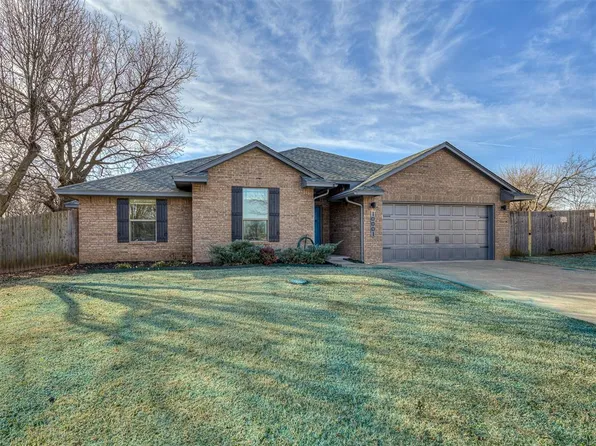 10001 Ames Cir, Yukon, OK 73099