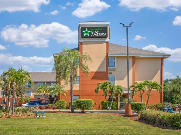 St. Petersburg - Clearwater - Executive Dr., 3089 Executive Dr, Clearwater, FL 33762