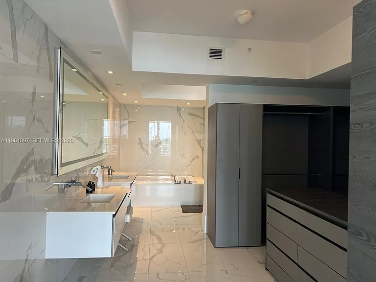 5500 Island Estates Dr #504 — Photo 15