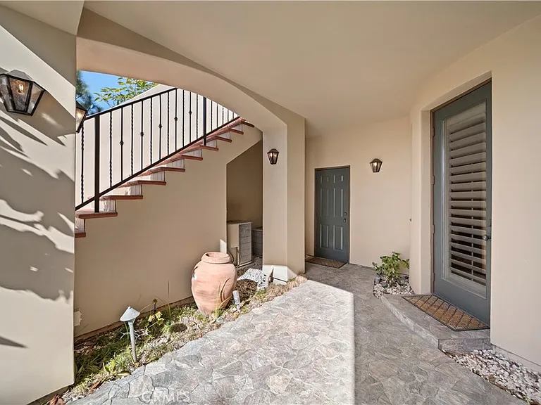 142 Sidney Bay Dr #31 — Photo 35
