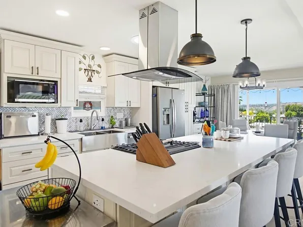 5016 Old Cliffs Rd, San Diego, CA 92120