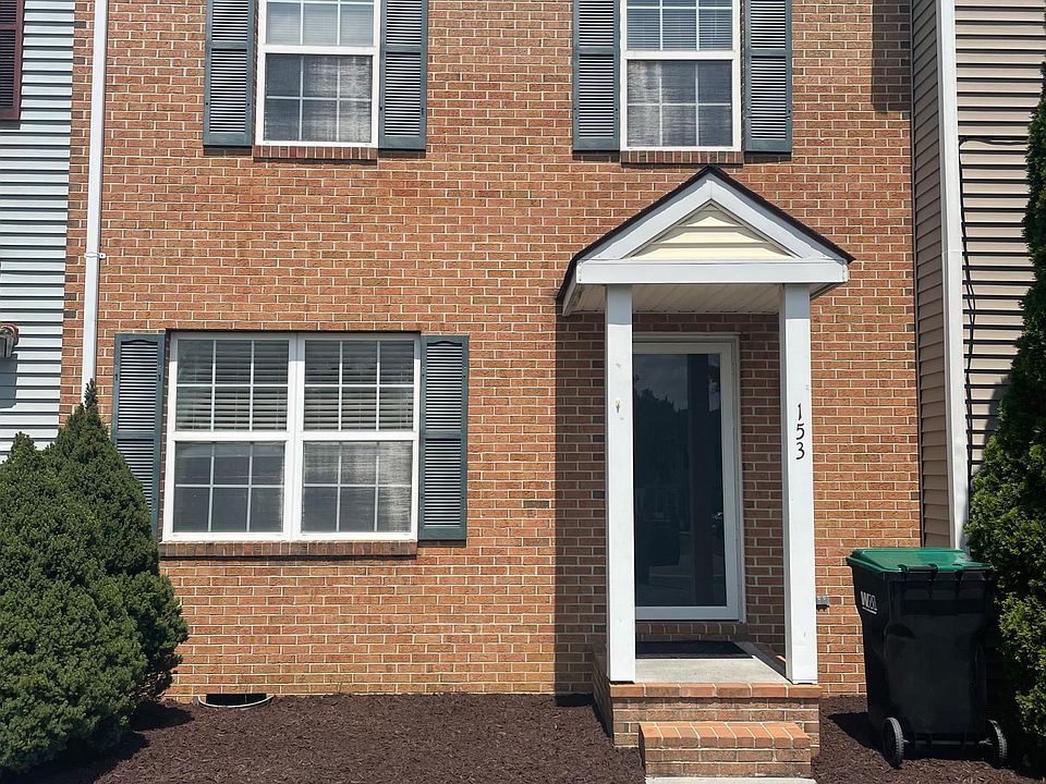 1st image of 153 Lora Dr