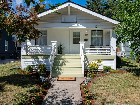 4857 SE Caruthers St, Portland, OR 97215