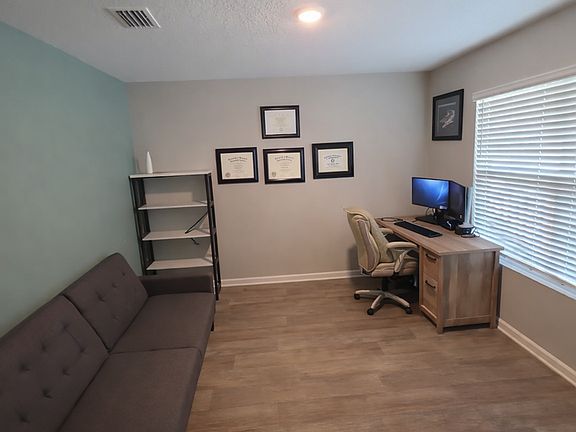 3rd image of 5955 Smarty Jones Way