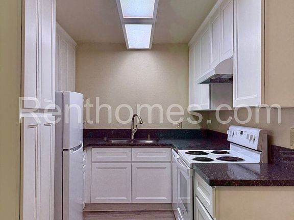 5th image of 5725-6 Linda Vista Rd