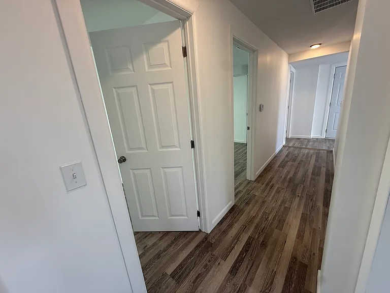 236 S Ewing St — Photo 12