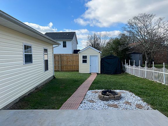 3rd image of 258 Economy St APT 124