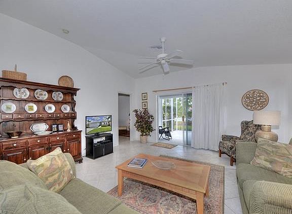 3rd image of 2200 Rio Nuevo Dr