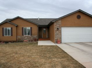 6816 Porthcawl Ct, Rapid City, SD 57702