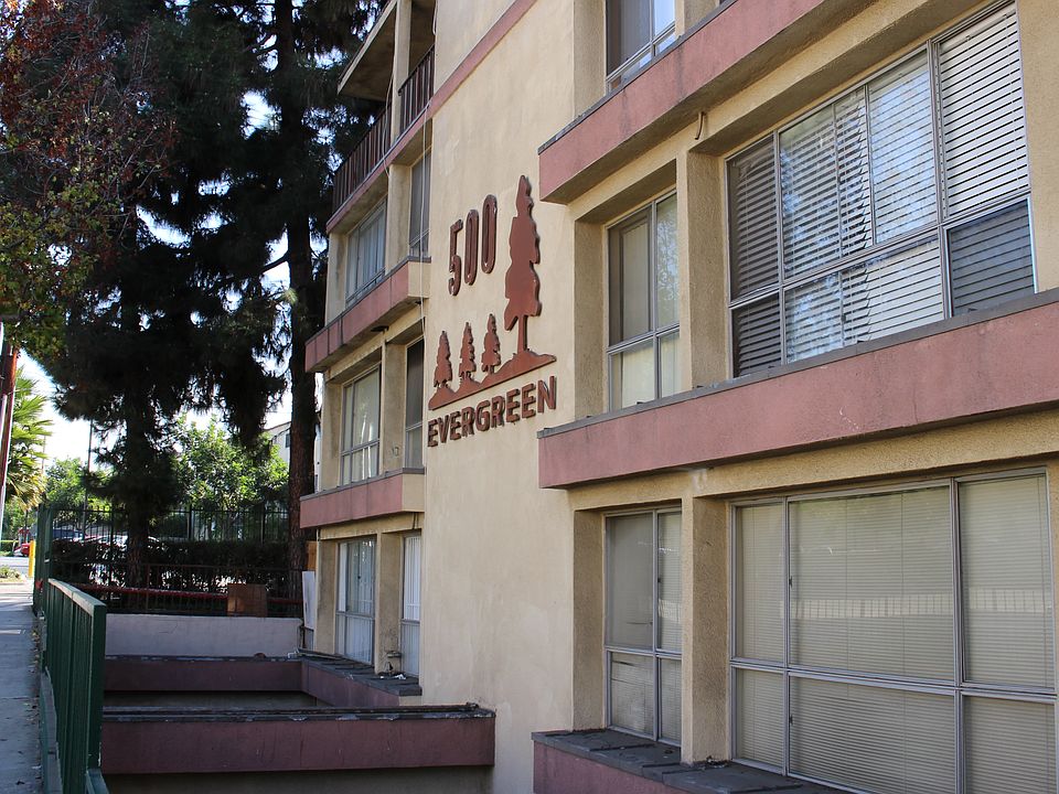 1st image of 500 Evergreen St Unit 205