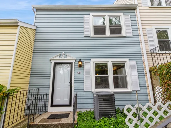 55 Mill Plain Road #20-5, Danbury, CT 06811