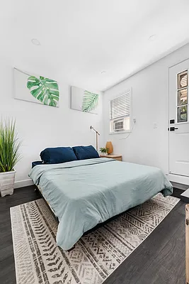 Rented by REAL New York | media 15