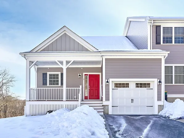 165 Cambridge Rd #1, Woburn, MA 01801