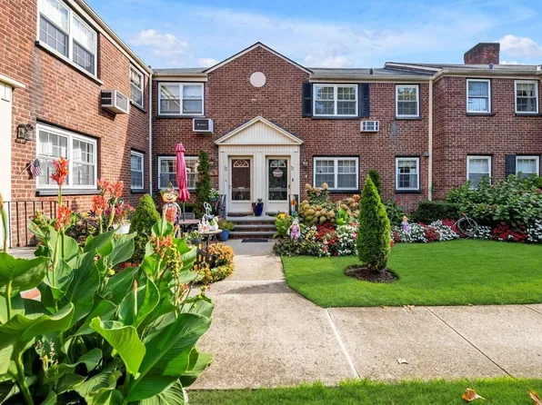 69-25 213 Street #A, Bayside, NY 11364