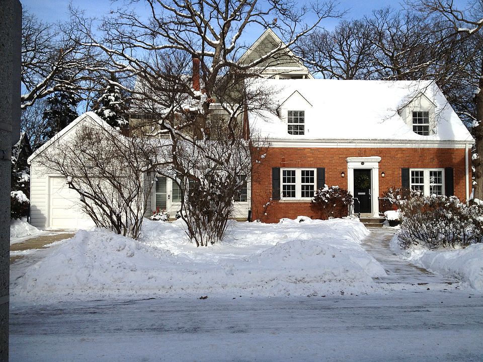 1st image of 11 Elizabeth Ct