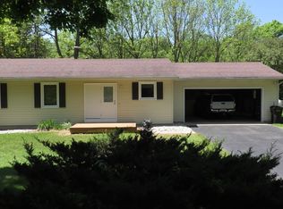 1358 34th St, Allegan, MI 49010
