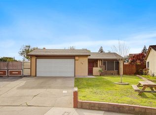 28 Paramount Cir, Sacramento, CA 95823