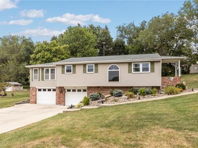 1024 McGovern Rd, Houston, PA, 15342