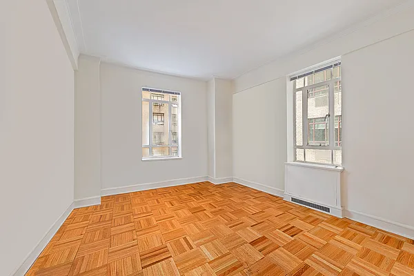 Rented by Corcoran | media 19