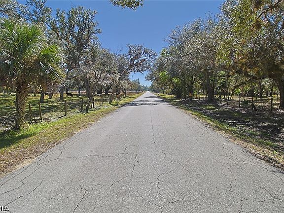 2nd image of 2975 Styles Rd