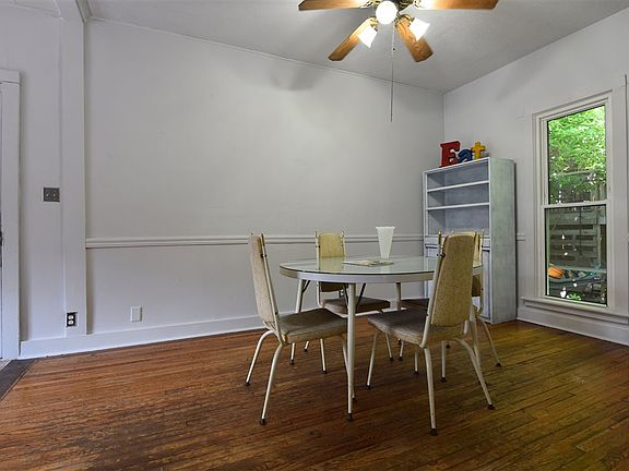 4th image of 311 E Douglas St