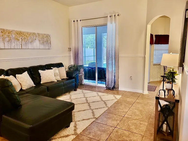 2483 Huron Cir — Photo 8