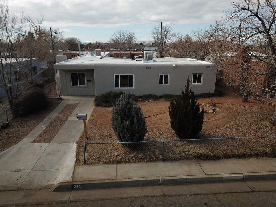 1st image of 2513 Cagua Dr NE