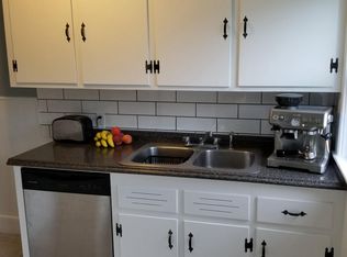 138 Bay View Ave #3, Bristol, RI 02809