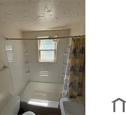 2 bed, 700 sqft, $750 — Photo 2
