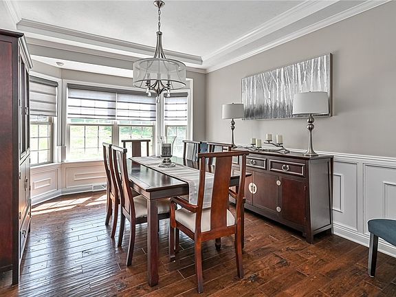 5th image of 715 Breckland Dr