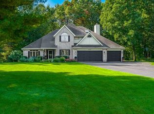 2529 Anderson Dr, Belvidere, IL 61008