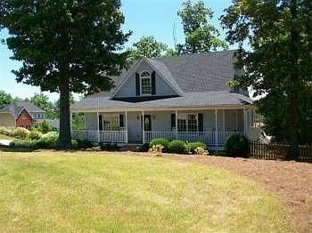 2nd image of 1056 Walnut Creek Dr